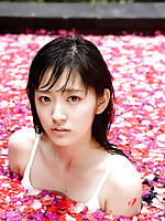 Airi Suzuki Asian in bath suit enjoys petals all over her body